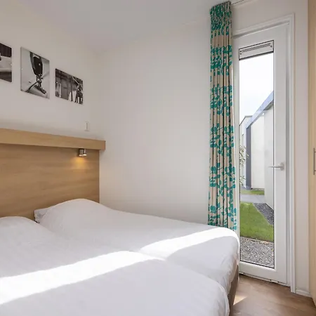 Single Storey With Dishwasher, 1 Km From The *
