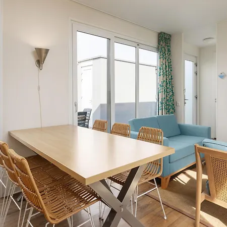 Dom wakacyjny Single Storey With Dishwasher, 1 Km From The *